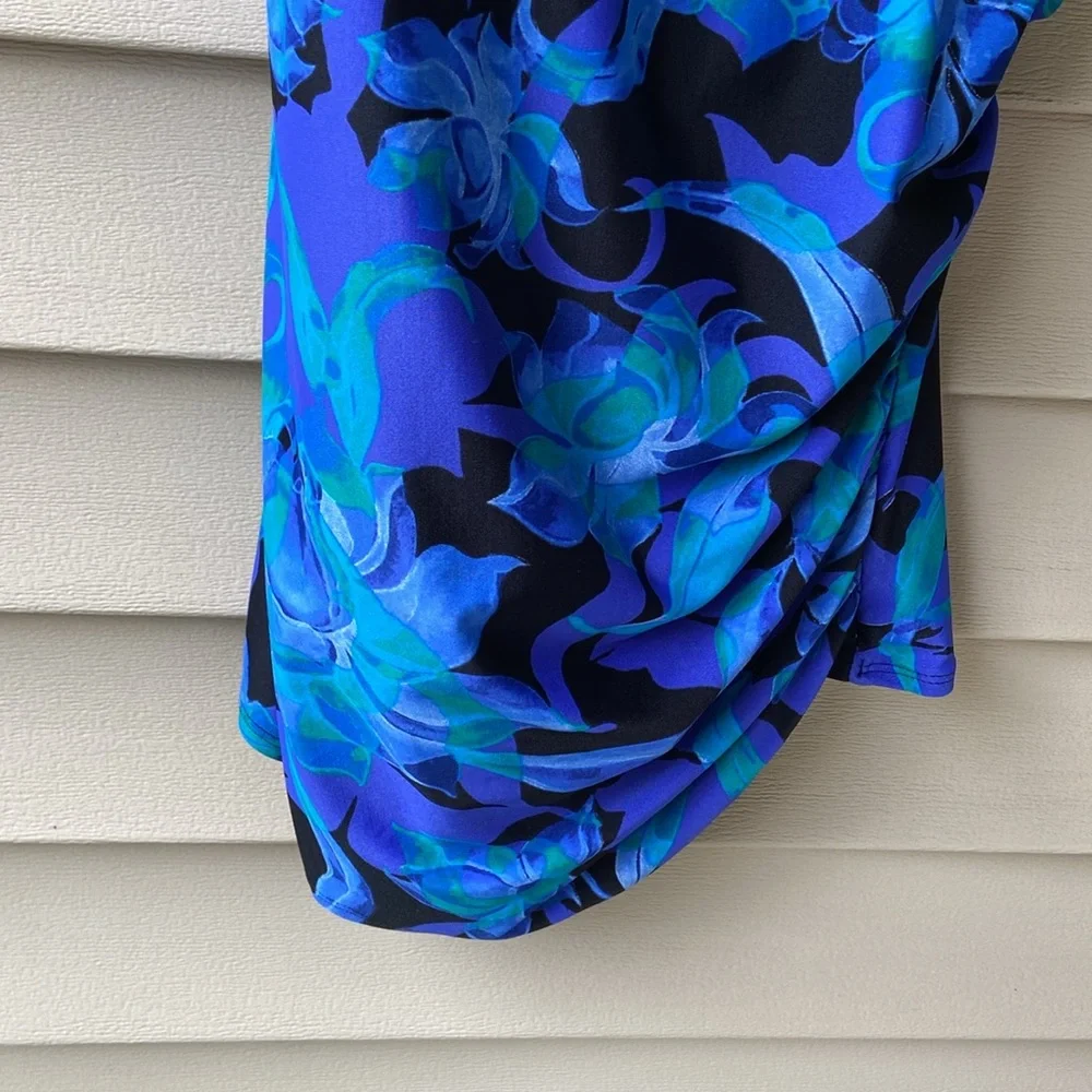 🩱Women’s Swimsuit Sz-XL Blue Floral-Tags Removed, Signs of Wear/Wash- Very Clean
